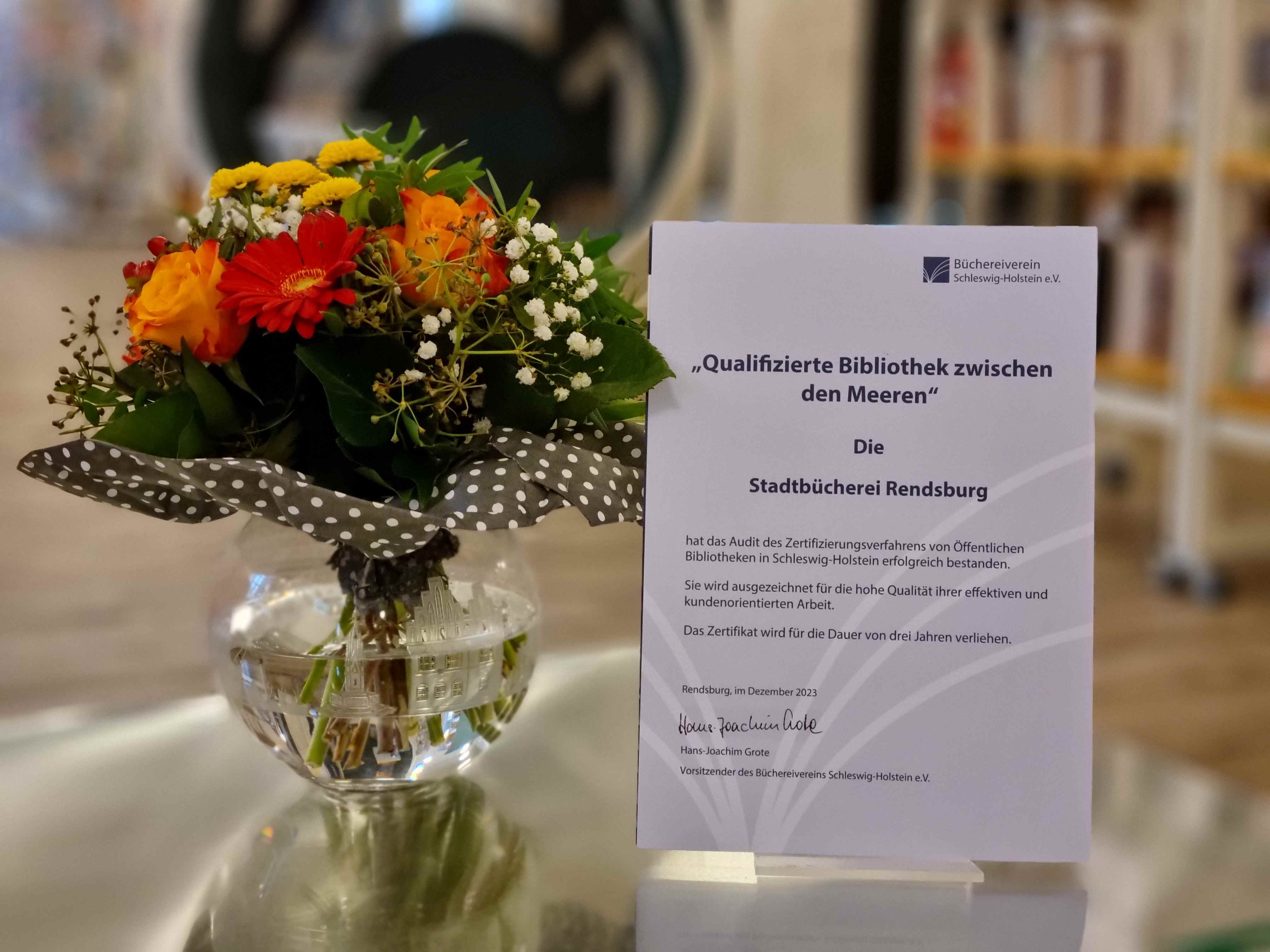 Stadtbücherei Rendsburg erhält Qualitätszertifikat